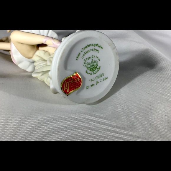 Lefton “The Christopher Collection” hand painted - Picture 10 of 15